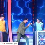 Shreyas Talpade Instagram - Planning, Strategy, execution and celebration 💪🏻 Mind Warriors and the only Kid in the block (me) in some intense and fun #MindWars sesh😎 #Repost @mindwars.quiz (@get_repost) ・・・ Moments of fun behind the scenes during the second episode of Mind Wars with our host, Shreyas Talpade. Watch this, and more, at 10 AM on Zee TV and the Zee5 application! . . #MindWars #India #ZeeTV #Zee #Zee5 #Episode2 #ShreyasTalpade #Teams #TeamWork