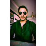 Shreyas Talpade Instagram - ।।गणपती बाप्पा मोरया।।🙏🌺 . . . #ganeshchaturthi #ganpatibappamorya