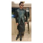 Shreyas Talpade Instagram - Kem Cho? Majama? In outfit by @iamtarunbarot @donandjulio Styled by @riddhigandhi308 . . #navratri #navratri2019