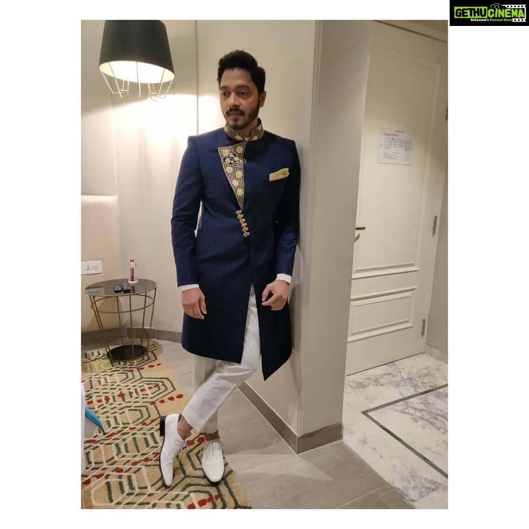 Shreyas Talpade Instagram - #AboutLastNight in @ranas_by_kshitija for #RajasthanFilmFestival Styled by @riddhigandhi308