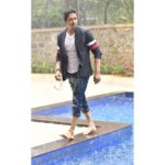 Shreyas Talpade Instagram - Mumbai Rains....always arrive in style ⛈️🌀🌪 #MumbaiRains #Baarish