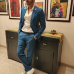 Shreyas Talpade Instagram - The Lion King Premiere 🦁 #aboutlastnight #Timon @disneyfilmsindia Styled by - @riddhirgandhi