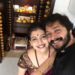 Shreyas Talpade Instagram - नव्या वर्षाची सुरुवात… गुढीपाडव्याच्या भरभरून शुभेच्छा! 🙏 #GudiPadwa #GudiPadwaTradition