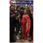 Shreyas Talpade Instagram - Ready. Set. Juice🥤😎 At @energyaddaa with @brunaabdullah @rahulvinakiya Energy Addaa