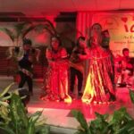 Shreyas Talpade Instagram - Dancing to Zingaat was never so much fun. Inaugurated the ‘I Can Bazaar' an exhibition of Arts & Crafts designed and curated by ADAPT (earlier Spastics Society of India) students. You guys are amazing🙌🏻 The energy and positivity that you have is unimaginable. Thank you for making me a part of your celebration. 👍🏻 #ICanBazaar #AbleDisableAllPeopleTogether