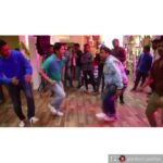 Shreyas Talpade Instagram - What a blastttttt that was. Everyone including @kikusharda @manasiscott @iamshefalijariwala @paritosh.painter going ballistic. @altbalaji #wrapparty #babycomenaa #highonlife #highonmusic