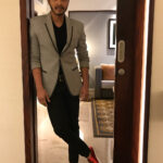 Shreyas Talpade Instagram - Unveiling the cover for #citadelmagazine #AugustIssue2018 Outfit - @nmdesignstudio, tee & jeans - @diesel, styled by - @riddhirgandhi, hair-@kartik , makeup - @rakesh