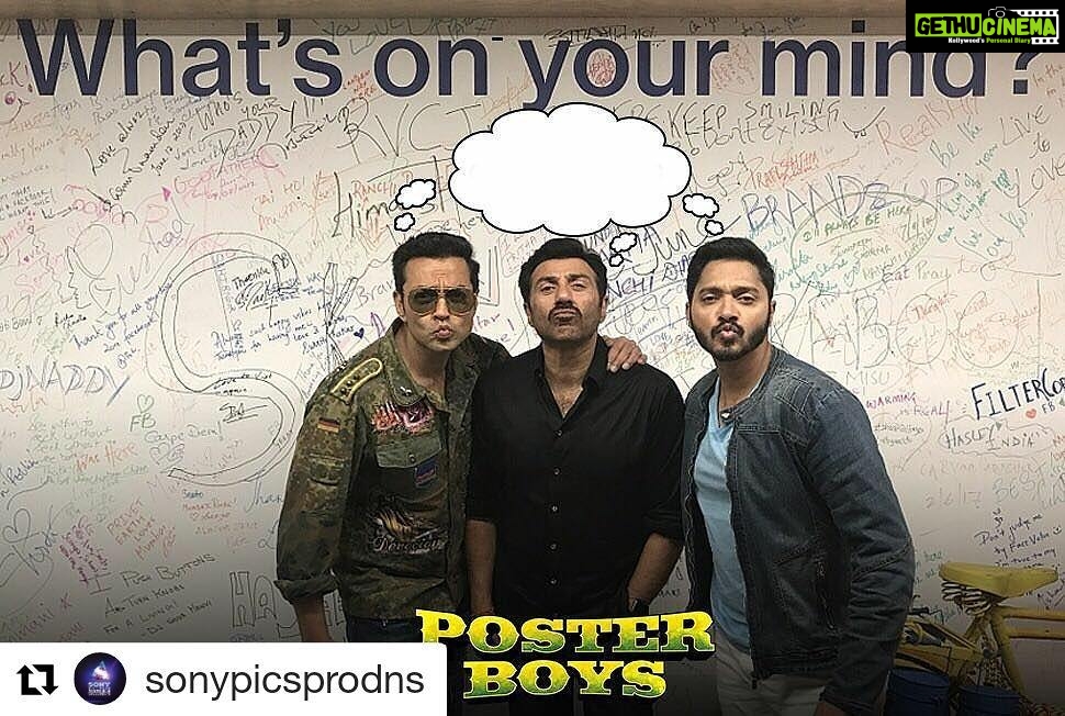 Shreyas Talpade Instagram - #Repost @sonypicsprodns (@get_repost) ・・・ Caption this image and tell us what's on the #PosterBoys' mind. @shreyastalpade27 @iambobbydeol @iamsunnydeol