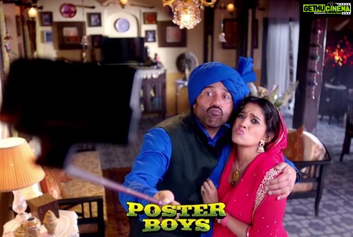 Shreyas Talpade Instagram - Get ready for the #PosterBoys #PoutSelfieContest !!