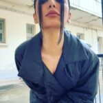 Shruti Haasan Instagram – Fishtail- sharp tongue – cold face – warm heart 🧿