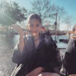 Shruti Haasan Instagram – 🇫🇷 🔪 🐠 🥚 
📸 @neeraja.kona
