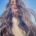 Shruti Haasan Instagram - In a world of perfect selfies and posts - here are the ones that didn’t make it to the Final Cut - bad hair day / fever and sinus swollen day / period cramp day and the rest 😂 hope you enjoy these too 😎 #stayweird
