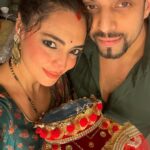 Shweta Bhardwaj Instagram - Happy #karvachauth to ever one…In the fast life …. With no food and water the day is goesby so slow … and ever sec that goes I know that I love u more… and pray that u have a health happy and long life … @salilacharya ok ya ya he is fasting also … because he can’t even imagine a life with out me …