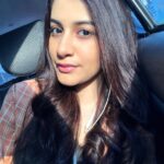 Simran Sharma Instagram - ‘I feel good, in a special way. I'm in love and it's a sunny day!’☀️🎶