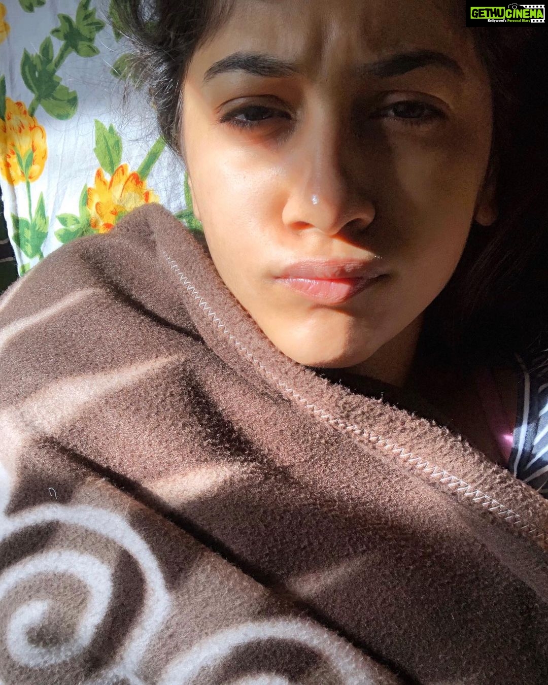 Simran Sharma Instagram - The real #IWokeUpLikeThis 😂🤪🥱