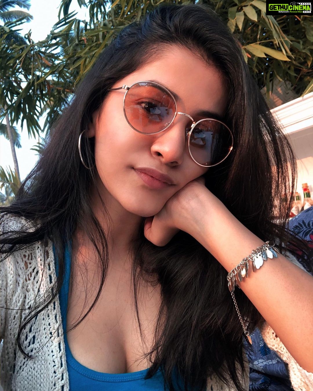 Simran Sharma Instagram - βOne of the things that she loves most about the sea is how it can be both, a place to remember and a place to forget.' βοΈππ΄