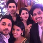 Simran Sharma Instagram - 💖 #Favourites #ShaadiSelfie #GoodTimes @rajshrifilms #RajshriFamily #BarjatyaFamily #DevanshWedsNandini