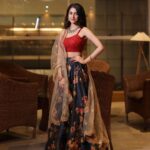 Simran Sharma Instagram - 💃🏻✨♥️