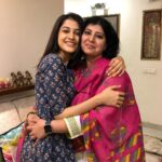 Simran Sharma Instagram - Maasi : माँ-सी ❤️💪🏼