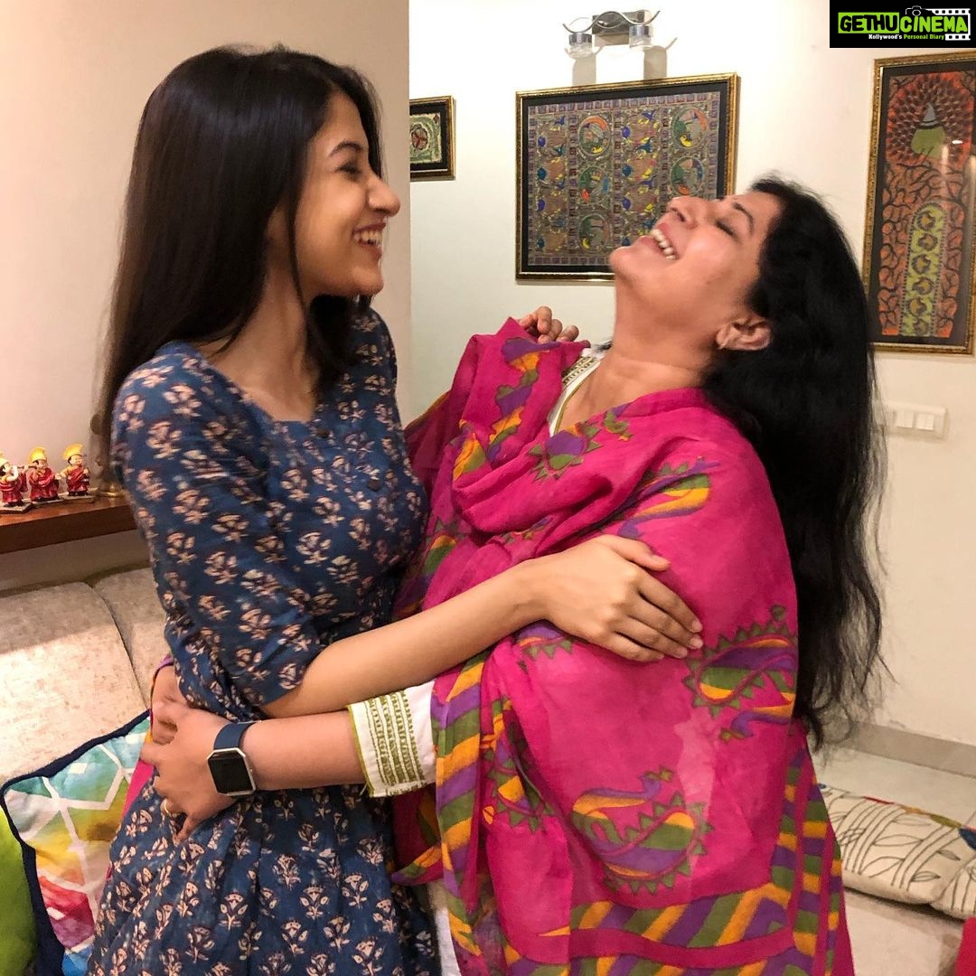Simran Sharma Instagram - Maasi : माँ-सी ❤️💪🏼