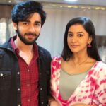 Simran Sharma Instagram - Hum Chaar holds such a special place in my heart.❤️ Although it is not a journey that can be fathomed into a mere combination of ten pictures, I tried. Here is a glimpse into what it was like playing #HumChaar’s #Manjari. (1/2)