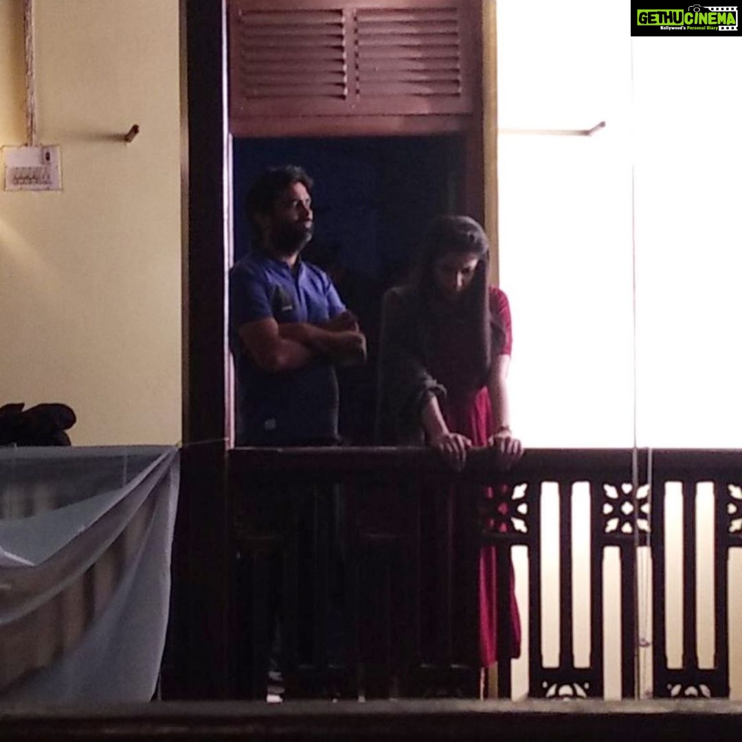 Simran Sharma Instagram - Hum Chaar holds such a special place in my heart.❤️ Although it is not a journey that can be fathomed into a mere combination of ten pictures, I tried. Here is a glimpse into what it was like playing #HumChaar’s #Manjari. (1/2)