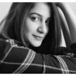 Simran Sharma Instagram - Own your flaws with a smile on your face.🐬 . . . . 📷: @adityasharma028 💕