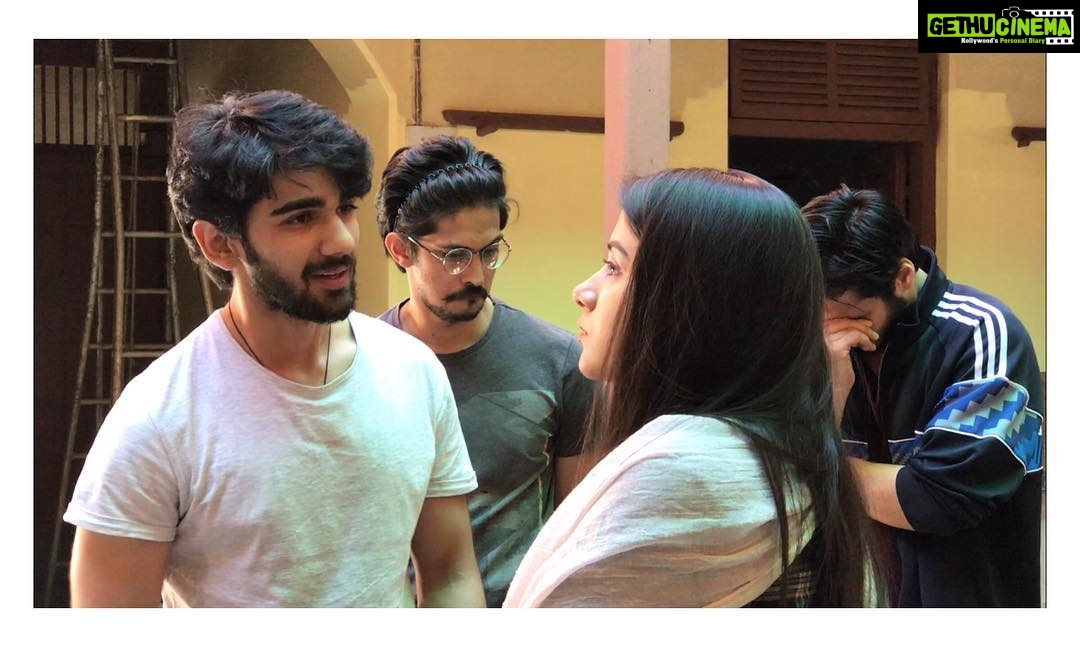 Simran Sharma Instagram - #Throwingitback to the very beginning of the beautiful and crazy journey that was the shoot of #HumChaar. Sharing this picture clicked as we rehearsed for the first time on a shoot location in Mathura that holds an extremely special place in my heart, one I’ll cherish the memories made at for a long time to come.. ✨ #nostalgia #memories #mathura #shootmemories
