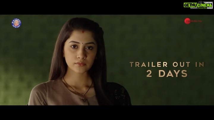 Simran Sharma Instagram - Miliye sundar, sanskaari, sab par bhaari Manjari se aur janiye kyun usse lagta hai #FriendsBhiFamilyHain πβ¨ . . . . #HumChaar Trailer launches on 15th January 2019! #SoorajBarjatya | #AbhishekDixit | #PritKamani | #SimranSharma | #AnshumanMalhotra | #TusharPandey | 15.02.2019