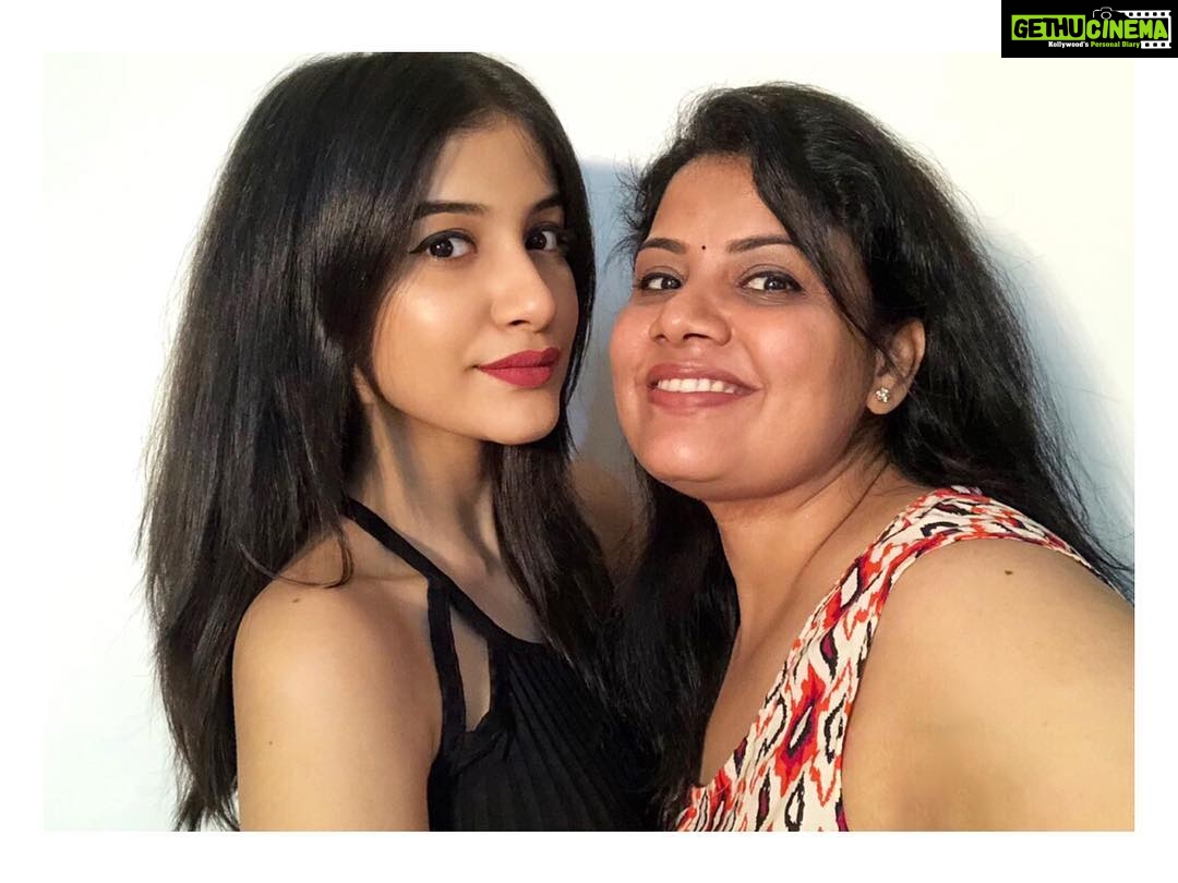 Simran Sharma Instagram - mamma bearđź’–