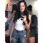Simran Sharma Instagram - ..this one from a super special shoot✨ . . . 💄💇🏻‍♀️: @vipulbhagatmakeupandhair💕
