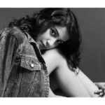 Simran Sharma Instagram - 🖤🖤🖤 #staringintoyoursoul . . . . 📷: @bitmap_anand 💄💇🏻‍♀️: @divvsskhanna
