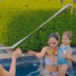 Smriti Khanna Instagram - Exquisite vacations begin with some pool time and barbecue! Here are a few snippets from our recent holiday to Goa. Created some unforgettable and flavourful memories with my favourite people - and the confirmed connecting rooms at @hiltongoaresort was such a wonderful feature for large family travel like ours!. When everyone in the family needs a vacation, it matters where you stay! P.S.: The hot chocolate making session was truly the cherry on the cake! #HiltonForTheStay @hilton @hiltongoaresort #ConfirmedConnectingRooms @hiltonhotels Hilton Goa Resort