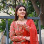 Sneha Instagram - Life is much better when you are living in the present moment. @geetuhautecouture @kalasha_finejewels @clicks_by_ajay #loveurself❤️ #liveinthemoment #reddress #lovewatudo💕 #showtime #mrnmrs #telugu #etvtelugu