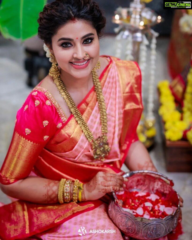 Sneha Instagram - How lovely are the hues of yellow! 💛 Swipe till the end to see @realactress_sneha in her own element! . . #Ashokarsh #AshokarshPhotography #MomentsByAA #TeamAshokarsh #Ashok #bridesofaa #indianbrides #indianbridalmakeup #wedmegood #makeupartist #bridalmakeup #indianweddingbuzz #weddingbrigade #indianbride #indianwedding #chennaimakeupartist #makeupartistindia #indianmakeup #indianbrides #indianwedding #indianweddings #indianweddinginspiration #southindianwedding