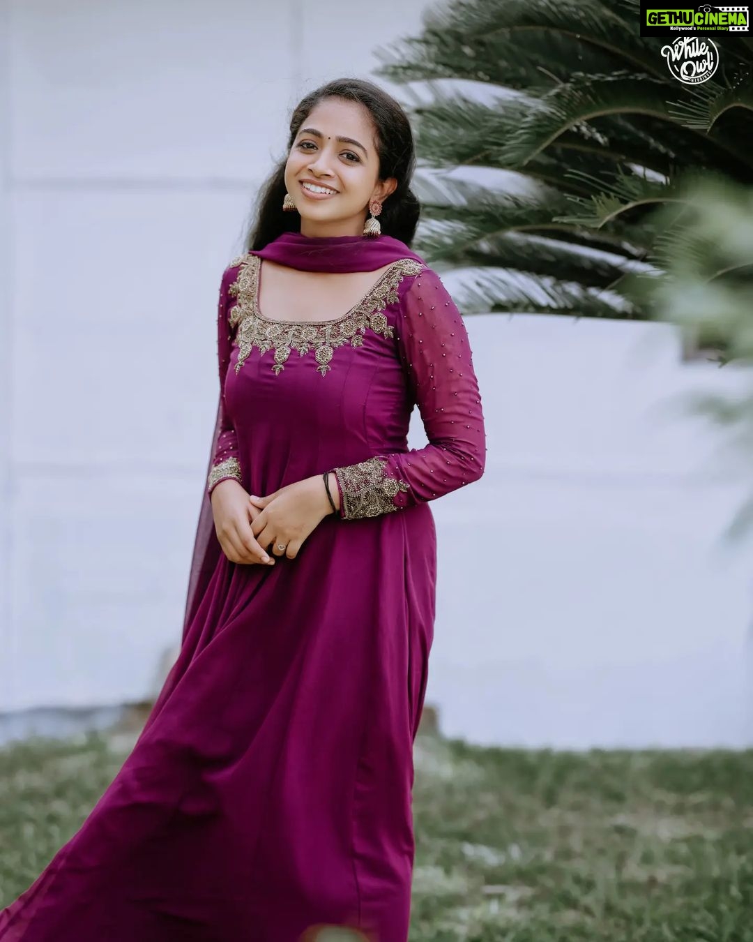 Sneha Babu Instagram - Ayee udi udi udi❤✨ Outfit:- @pastelsandmore__ Pc:- @dheeraj_vijayan