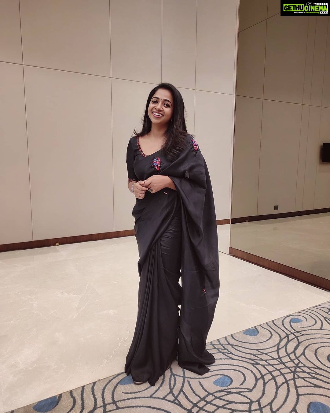 Sneha Babu Instagram - 🖤 Outfit:- @laureata_