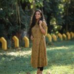 Sneha Babu Instagram – 💛
Outfit:- @lax_desino
Pc:- @deejesh_madanan 
Mua:- @soumyashyam_makeupartist