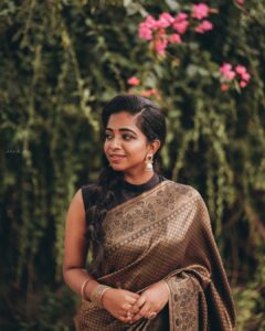 Sneha Babu Instagram - Styling and makeup: @ashif_marakkar
Click : @jijo.geo
Wearing : @thebrandstorebyfebitha
Jewelleries : @kochuz_jewellery