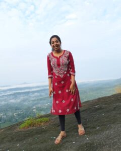 Sneha Babu Instagram - ❤️ Kurti:- @bunei_yaad Footwear:- @postcard.in