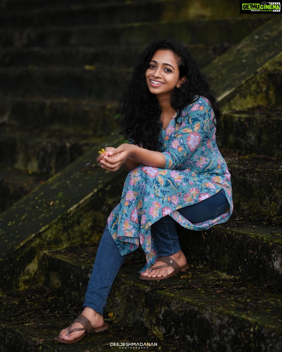 Sneha Babu Instagram - 🤍 Pc:- @deejesh_madanan Kurti:- @elbarosethelabel