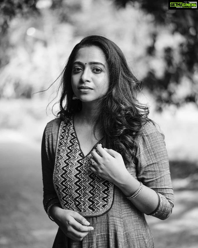 Sneha Babu Instagram - It's aesthetic to be anything in black and white. Pc:- @niranjan__hegde