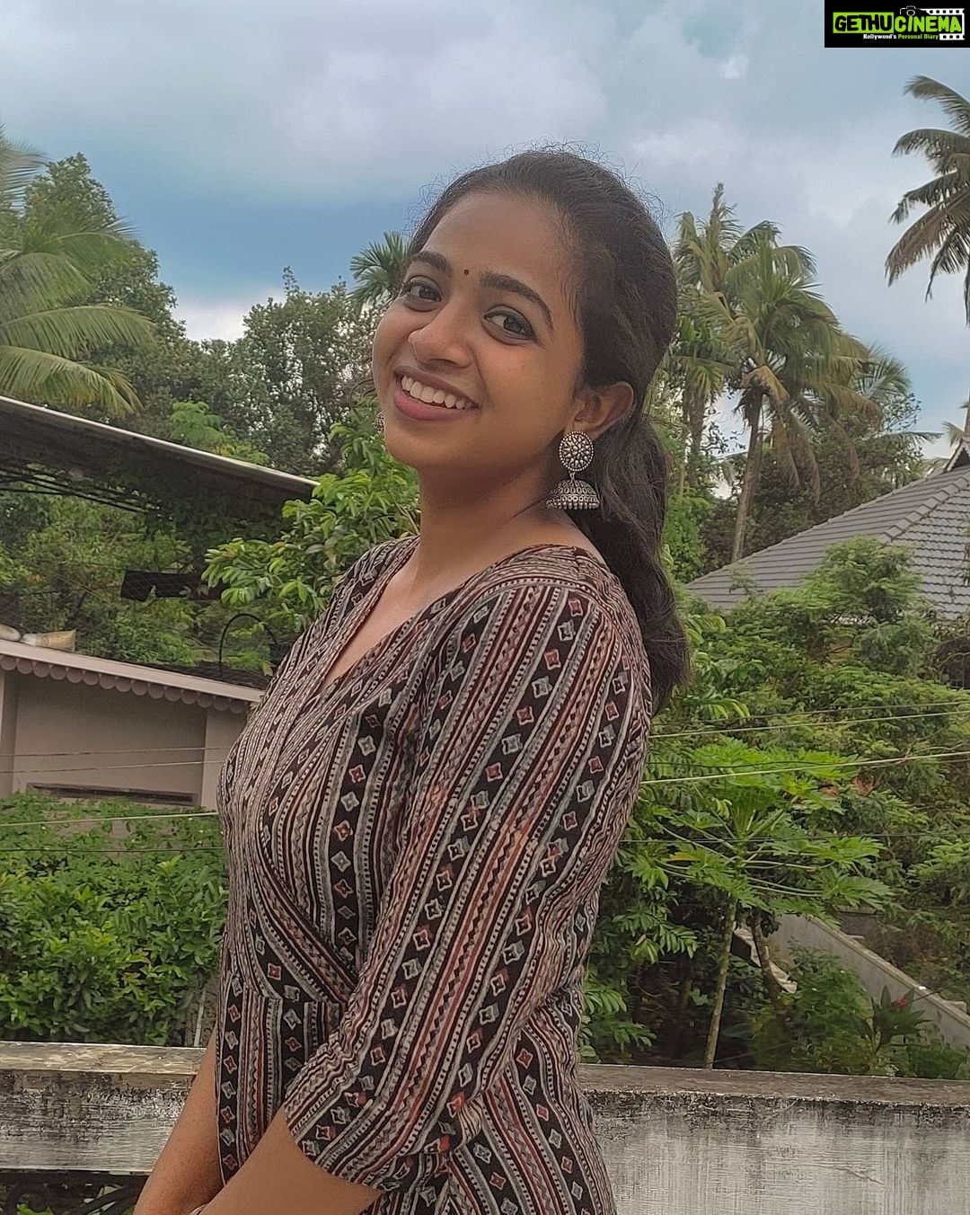 Sneha Babu Instagram - ✨ Outfit:- @_dhaaga_
