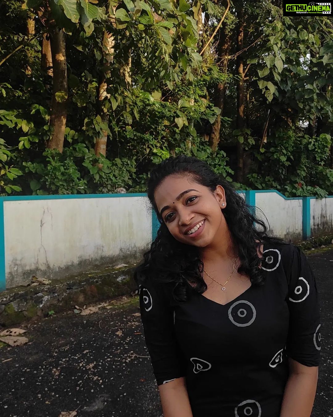 Sneha Babu Instagram - Wearing:- @budgetstoreknr