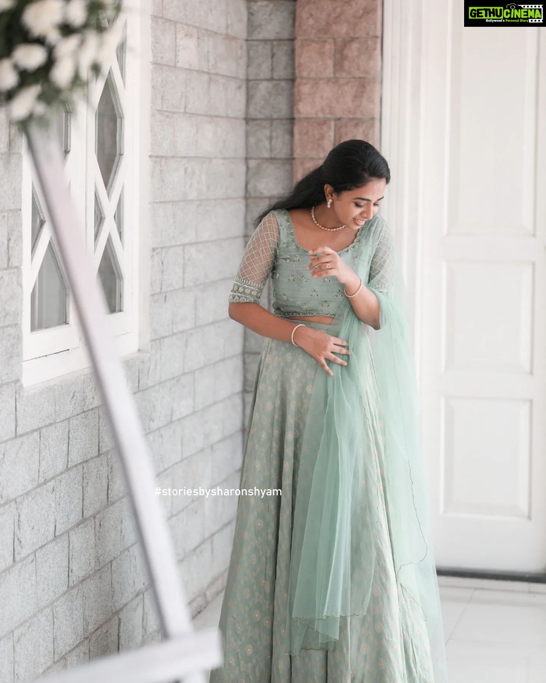 Sneha Babu Instagram - 🤍 Wearing:- @kriti.label Pc:- @storiesbysharonshyam