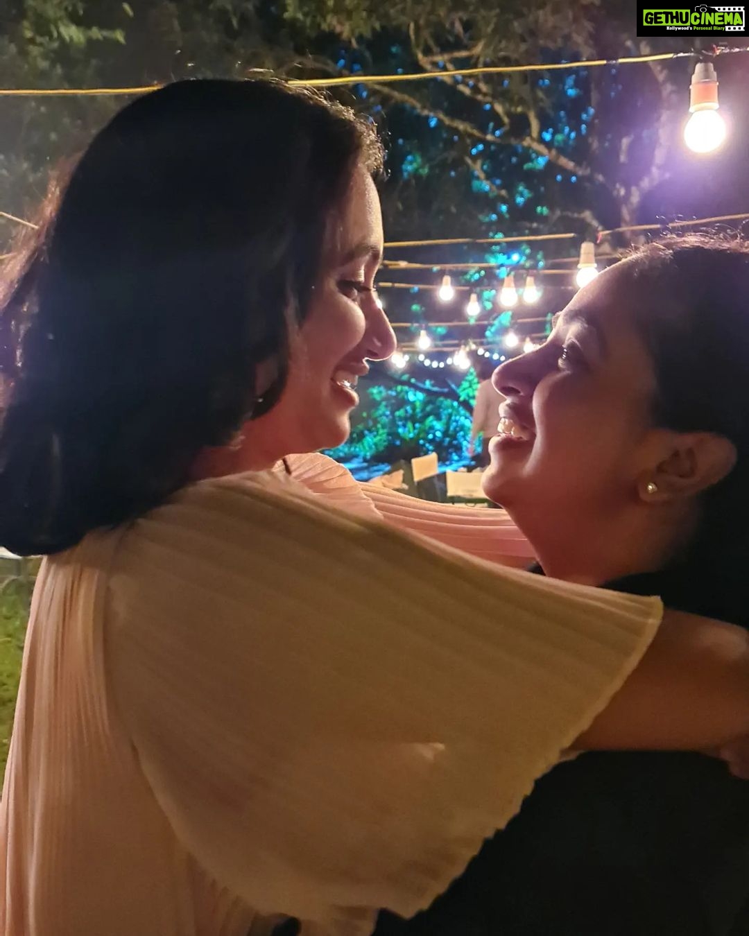 Sneha Babu Instagram - Photo Dump (1) #samarthyashasthram #karikku