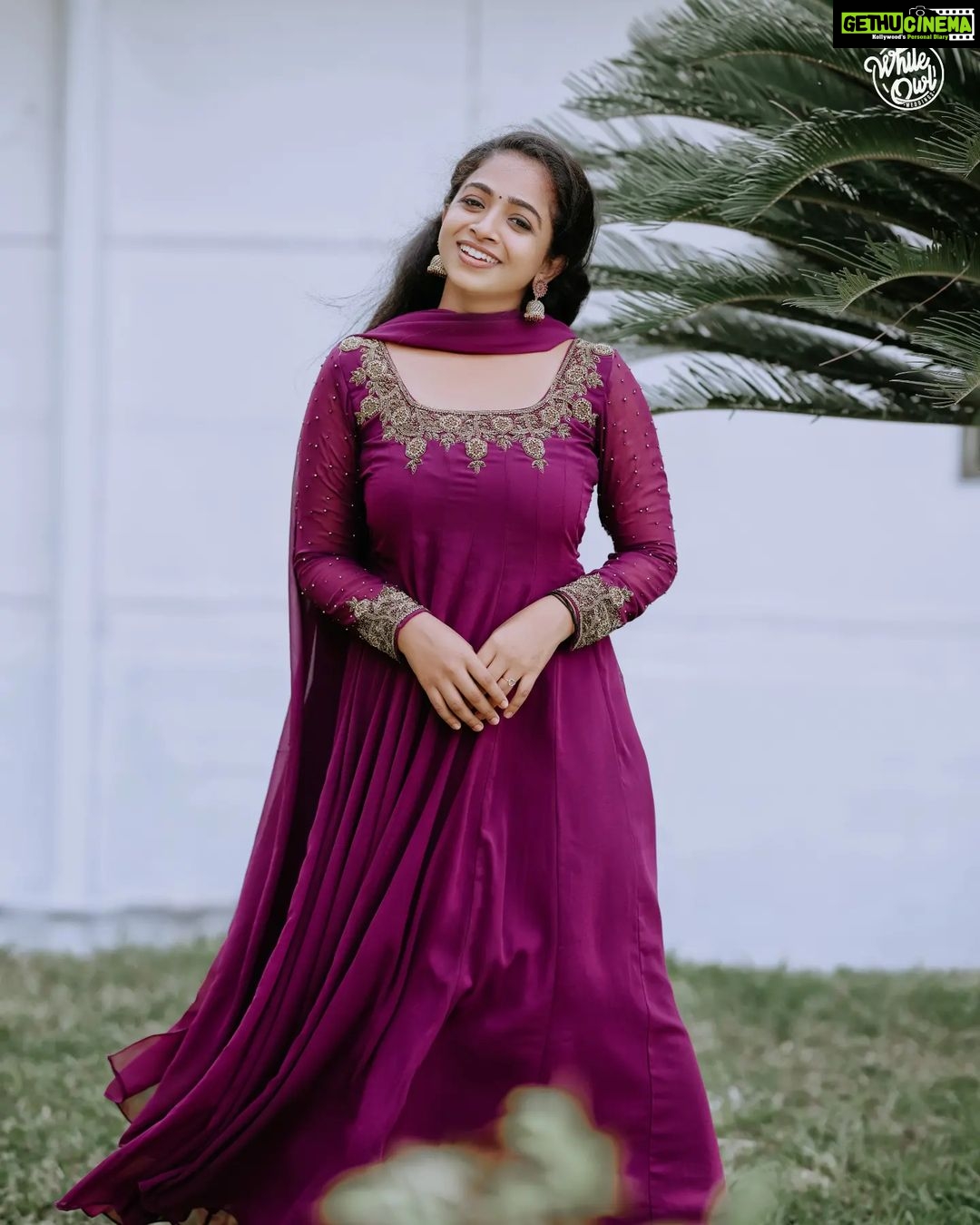 Sneha Babu Instagram - Ayee udi udi udi❤✨ Outfit:- @pastelsandmore__ Pc:- @dheeraj_vijayan