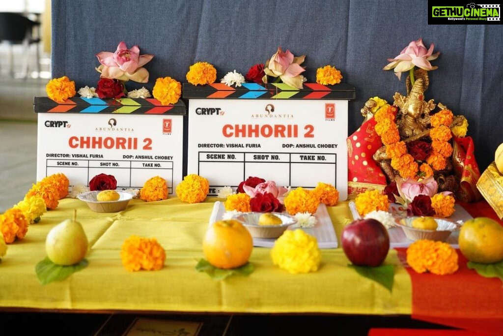Soha Ali Khan Instagram - Thrilled to share with all of you that I will be entering the Chhorii universe in a truly unique role. I can't wait to show you guys what we have in store for this edition… 🫣 #Chhorii2 #FilmingBegins. @nushrrattbharuccha @furia_vishal @tseries.official @tseriesfilms @abundantiaent @crypttv @psychscares @ivikramix @notjackdavis #BhushanKumar #KrishanKumar @shivchanana @instasaurabh @pallavi_patil2310 @ajit_jagtap @authordivyaprakash