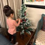 Soha Ali Khan Instagram - Only a month to go so we thought we should get into the spirit of things... starting with our letter to Santa 🧑‍🎄 #christmas #christmastree