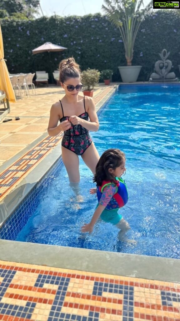 Soha Ali Khan Instagram - Time away with friends and family is so precious. We had a great getaway with @stayvista_official at @lesutragreatescapes in Lonavala that gave us so much more to do, experience & enjoy. You can get 10% off using the code SOHA10 10% when you book your next getaway @StayVista_Official @lesutragreatescapes #friendslikefamily #familylikefriends